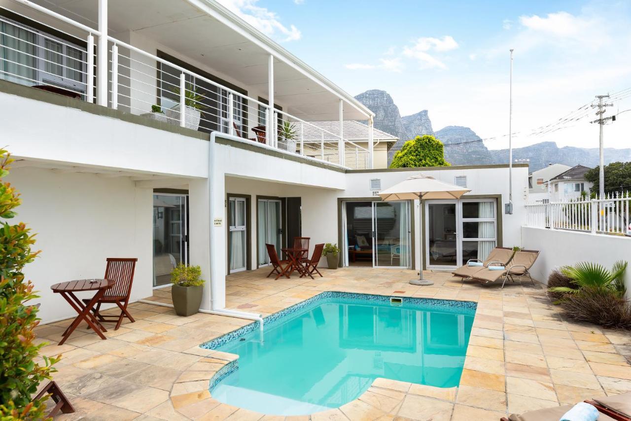 Bed and Breakfast 61 On Camps Bay Città del Capo Esterno foto
